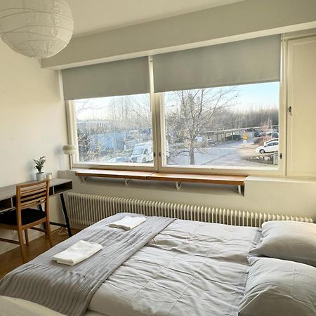 Simplestay Airport Vanda Exteriör bild