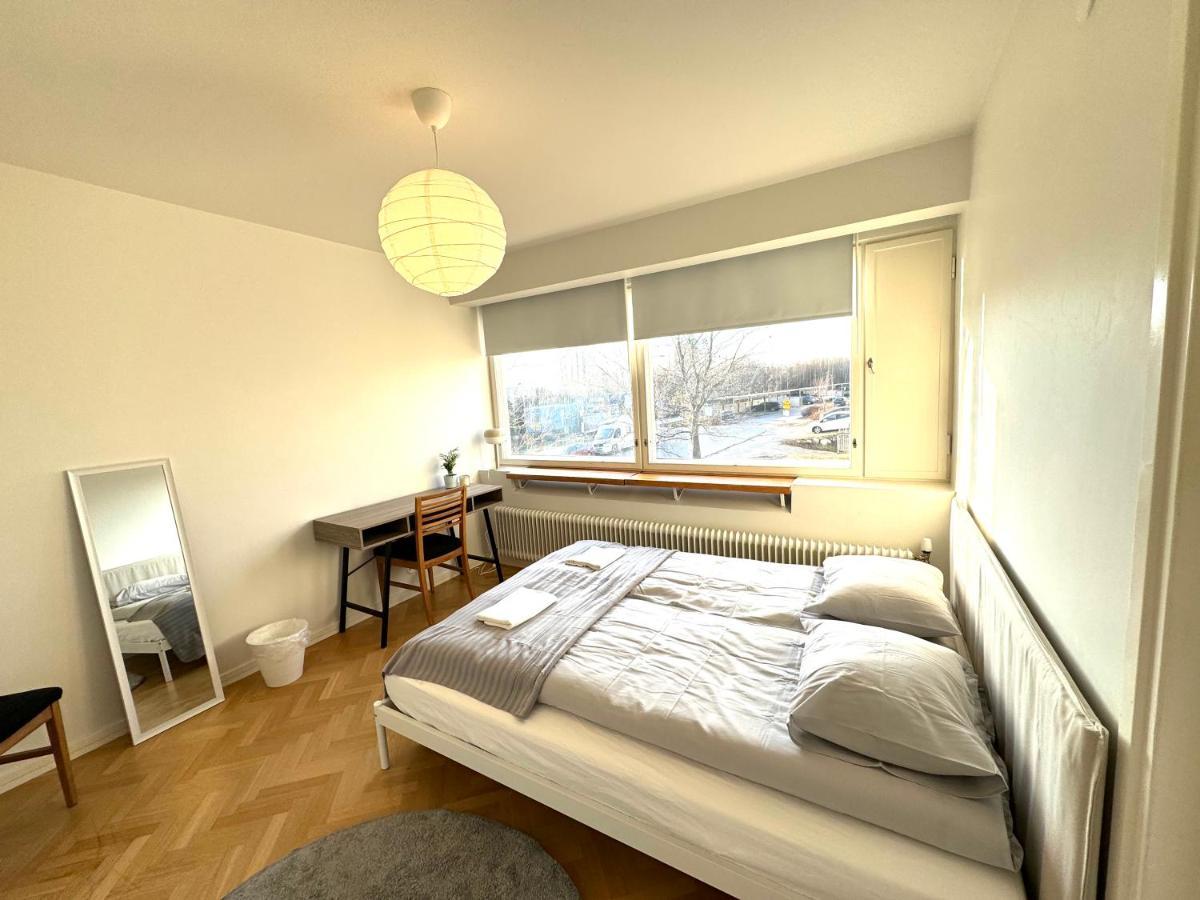 Simplestay Airport Vanda Exteriör bild