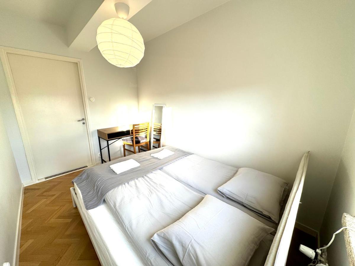 Simplestay Airport Vanda Exteriör bild